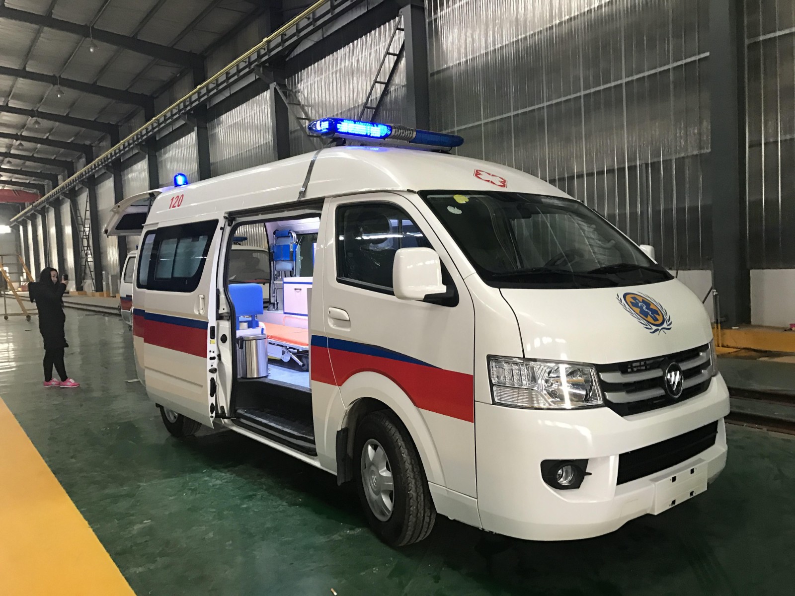 措勒县救护车转院